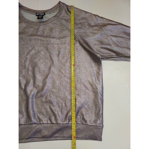 NWOT + Ladies HOTTOPIC Shiny Gunmetal Silver LS Crew Neck Sweatshirt Size 2X - Picture 6 of 8